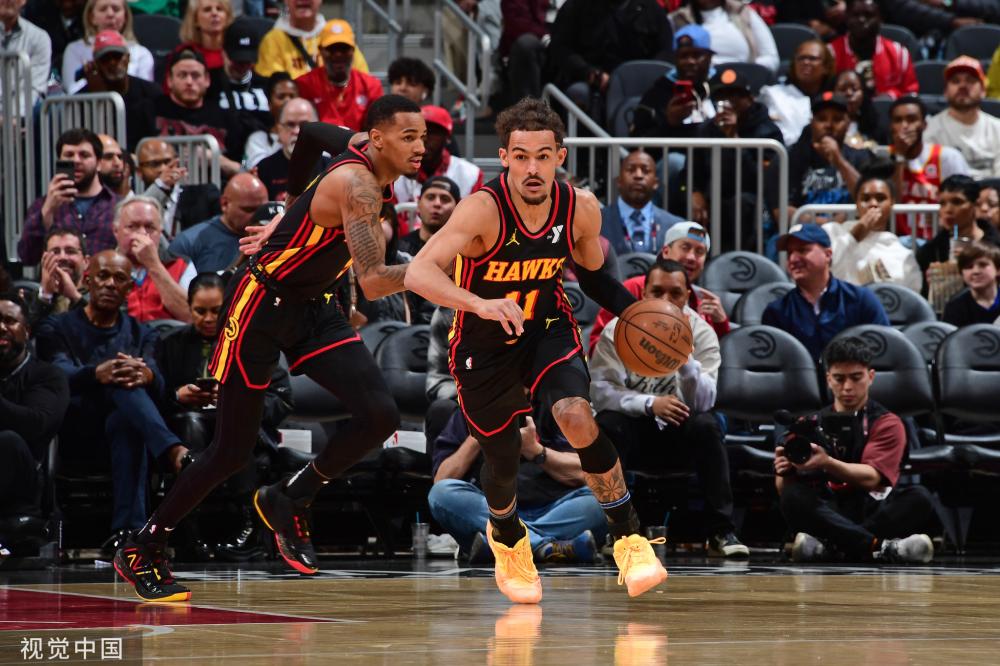 不容小觑的 不容小觑的